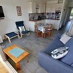 Refait 2 Pieces Avec Piscine Et Parking - Fr-1-731-106 Apartmán *