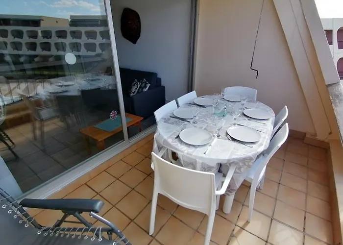 Apartament Refait 2 Pieces Avec Piscine Et Parking - Fr-1-731-106 *