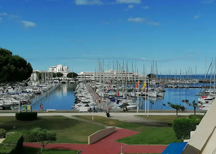 Apartament Refait 2 Pieces Avec Piscine Et Parking - Fr-1-731-106 Le Grau-du-Roi